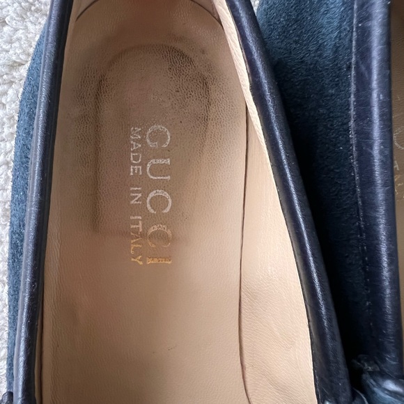 Authentic Gucci Navy Loafer - Picture 5 of 10
